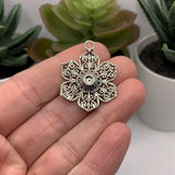 Silver Orante Flower Pendant Charms, 31x23mm