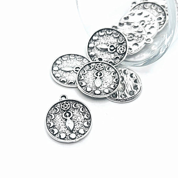 1, 4, 20 or 50 Pieces: Antique Silver Goddess Pendant Charm with Moon Phases