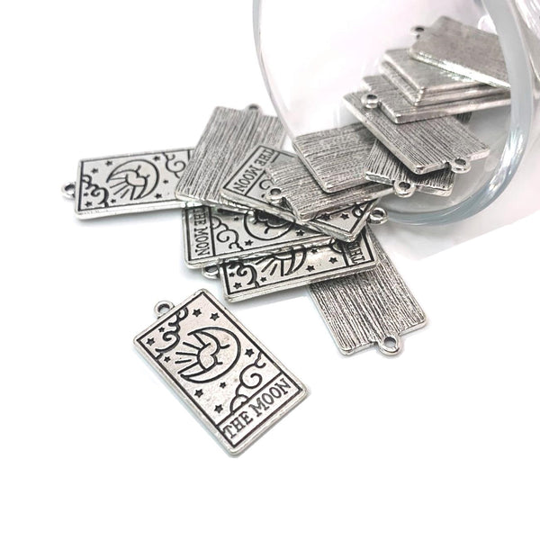 4, 20 or 50 Pieces: Silver Christmas Winter Snowflake Charms – Guerrilla  Charm