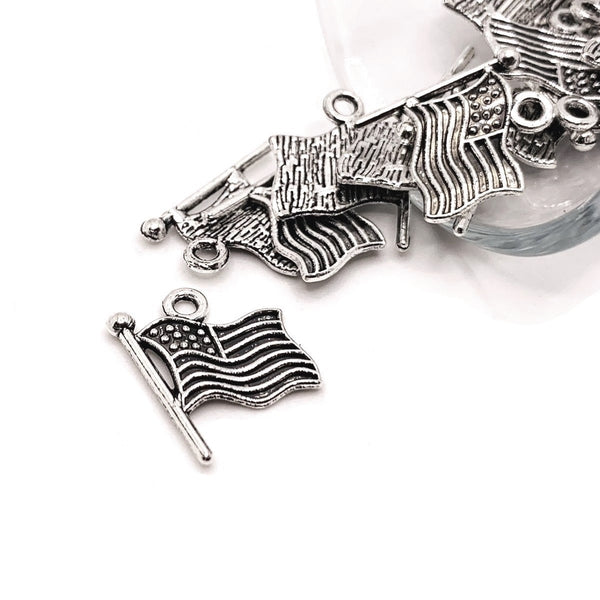4, 20 or 50 Pieces: Silver American Flag USA Charms