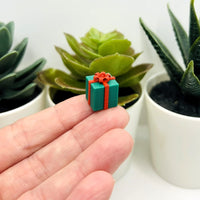 3D Green Christmas Present Charms, 13x13mm