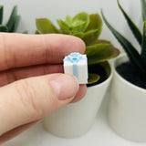 3D Blue and White Present Charms, 13x13mm