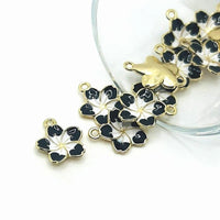 1, 4, 20 or 50 Pieces: Black and White Flower Charms