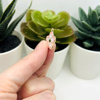 1, 4, 20 or 50 Pieces: Pink and White Flower Charms