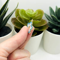 1, 4, 20 or 50 Pieces: Blue and White Flower Charms