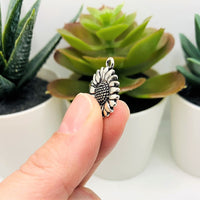 1, 4, 20 or 50 Pieces: Small Antique Silver Sunflower Head Charms