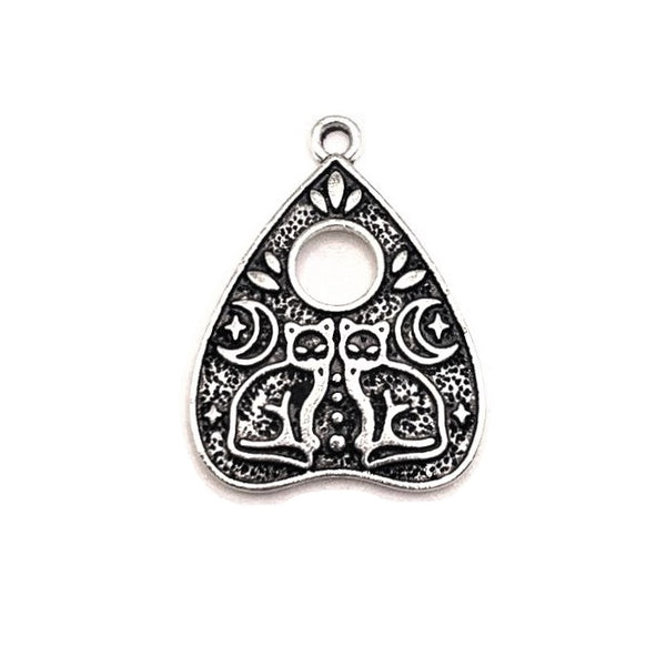4, 20 or 50 Pieces: Silver Steer Cattle Skull Pendant Charms – Guerrilla  Charm