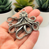 1, 4 or 20 pieces: Large Silver Octopus Cthulhu Pendant Charms