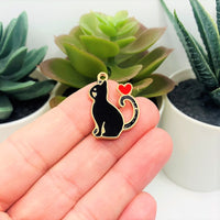 1, 4, 20 or 50 Pieces: Black Enamel Cat with Heart Charms