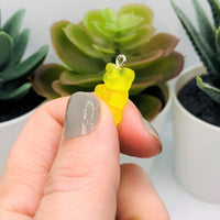 4, 20 or 50 Pieces: Yellow Gummy Bear Resin 3D Charms with eye screw