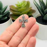 4, 20 or 50 Pieces: Antiqued Silver Cross Pendant Charms