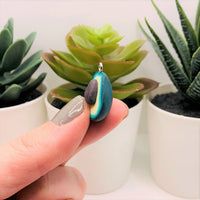 4, 20 or 50 Pieces: Polymer Clay Avocado Half 3D Charms