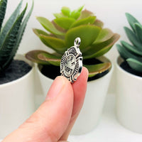 1, 4, 20 or 50 Pieces: Antique Silver Fireman Badge Symbol Charms