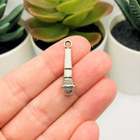 4, 20 or 50 Pieces: Silver Microphone Music 3D Charms