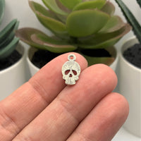 4, 20 or 50 Pieces: Small Silver Skull Charms