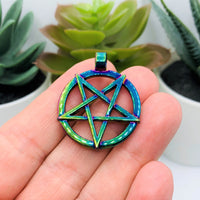 1, 4 or 20 Pieces: Large Titanium Oil Slick Colored Pentagram Pendants - Double Sided