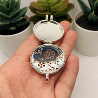 4 or 20 Pieces: Bright Silver Gear Aromatherapy Essential Oil Diffuser Lockets