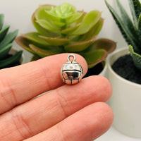 4, 20 or 50 Pieces: Silver Volleyball 3D Charms