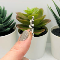 1, 4, 20 or 50 Pieces: Silver Baseball Player 3D Charms