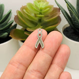 4, 20 or 50 Pieces: Gray Awareness Diabetes Ribbon Charms