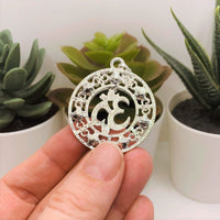 1, 4 or 20 Pieces: Silver Om Pendant with Chakra Rhinestones