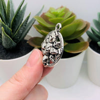 4, 20 or 50 Pieces: Silver Round Skull Pendant Charms